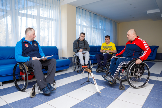 Всероссийское общество инвалидов обучает инструкторов по владению креслом-коляской