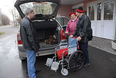 Инвалиды Хакасии ездят на социальном такси за полцены