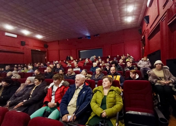 Культурный досуг: в Брянске состоялся коллективный выезд в кинотеатр