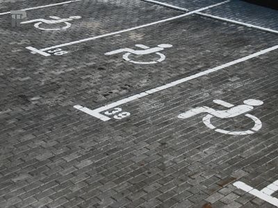 Сочинские водители осаждают парковки для инвалидов, несмотря на большие штрафы 